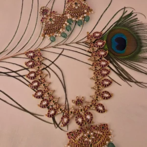 Traditional mango motifs short kempu haram